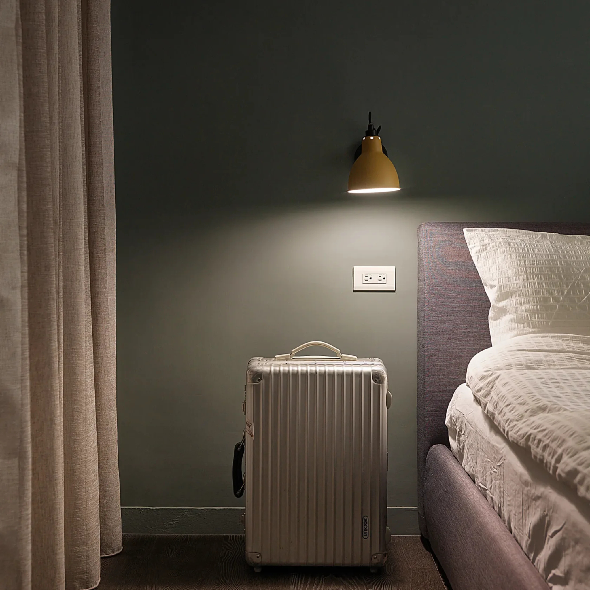 Lampe Gras N°104 Wall Light