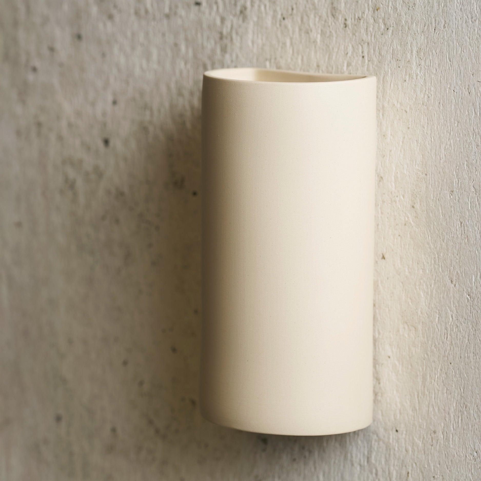 Ceramic Curve Wall Light