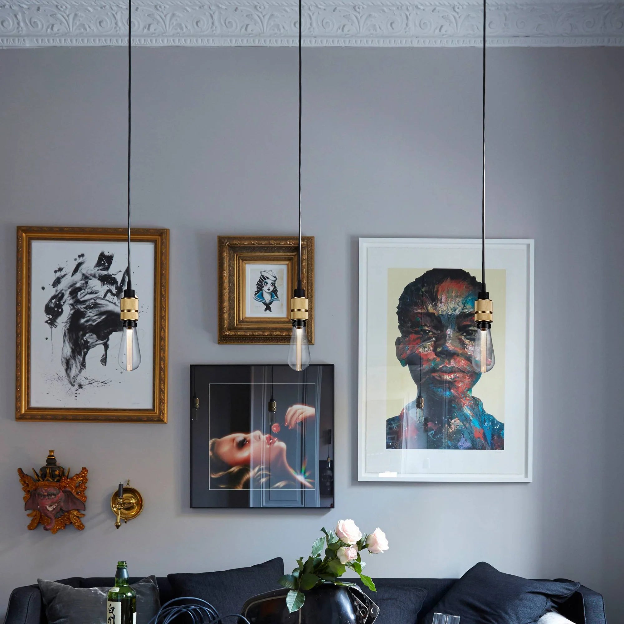 Hooked 1.0 Nude Pendant