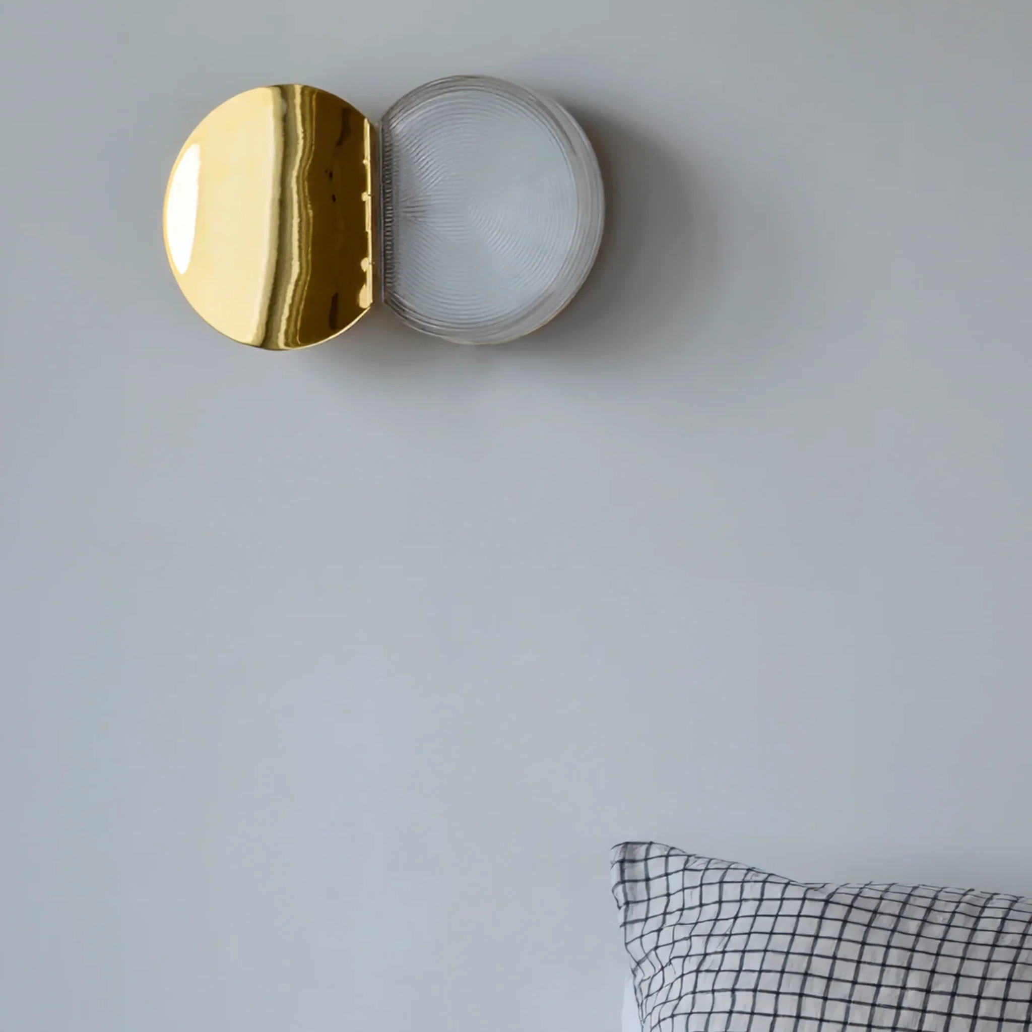 Poudrier Wall Light