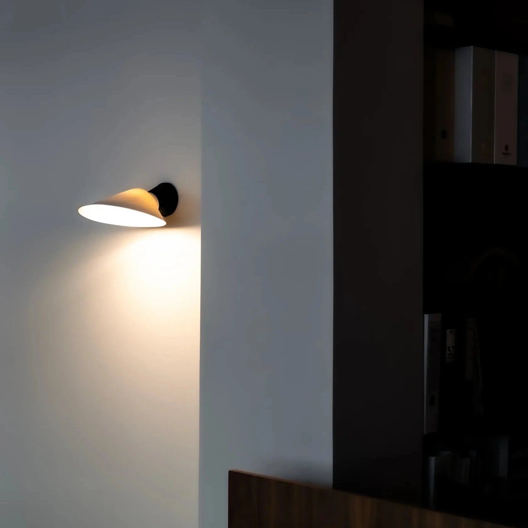 Plume Wall Light