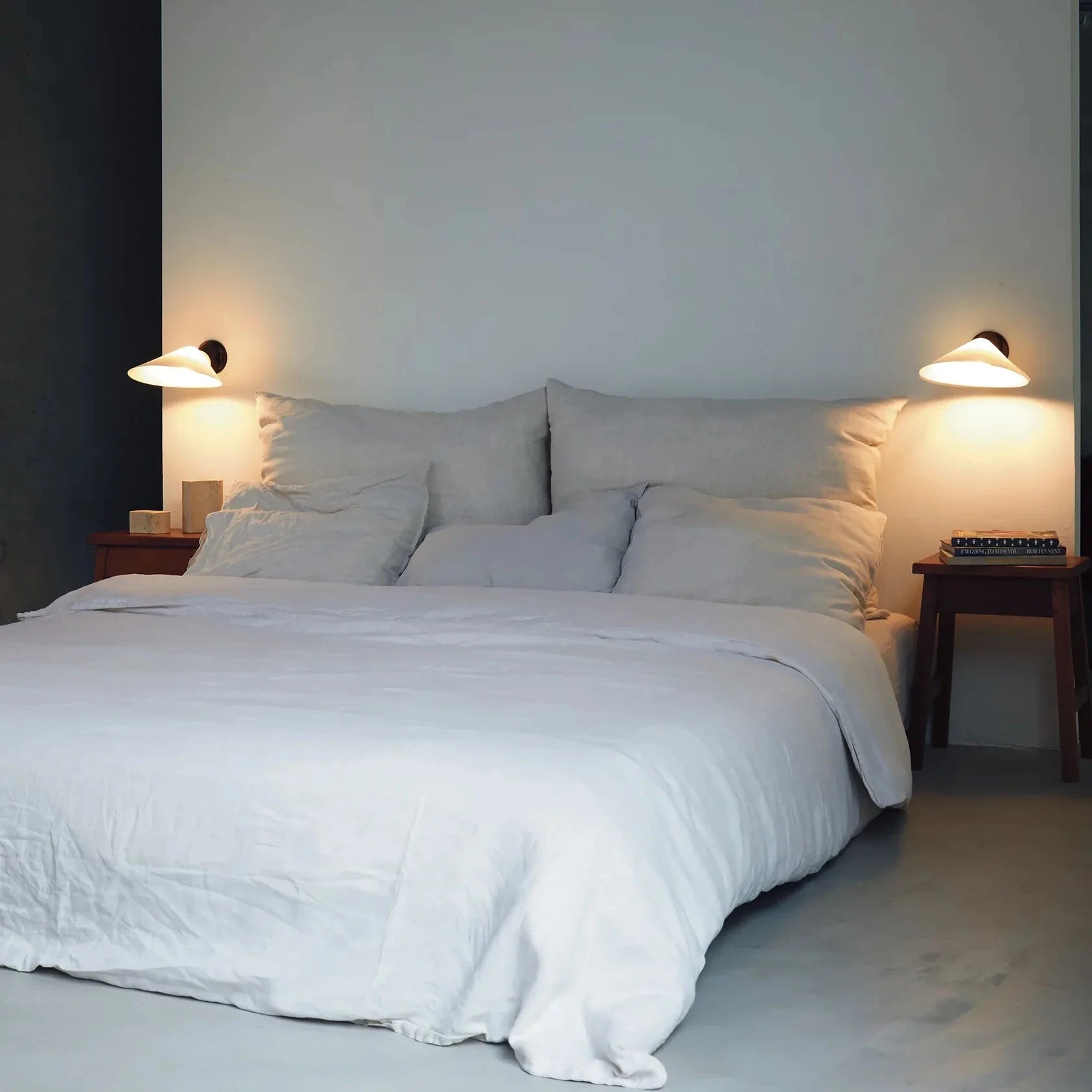 Plume Wall Light