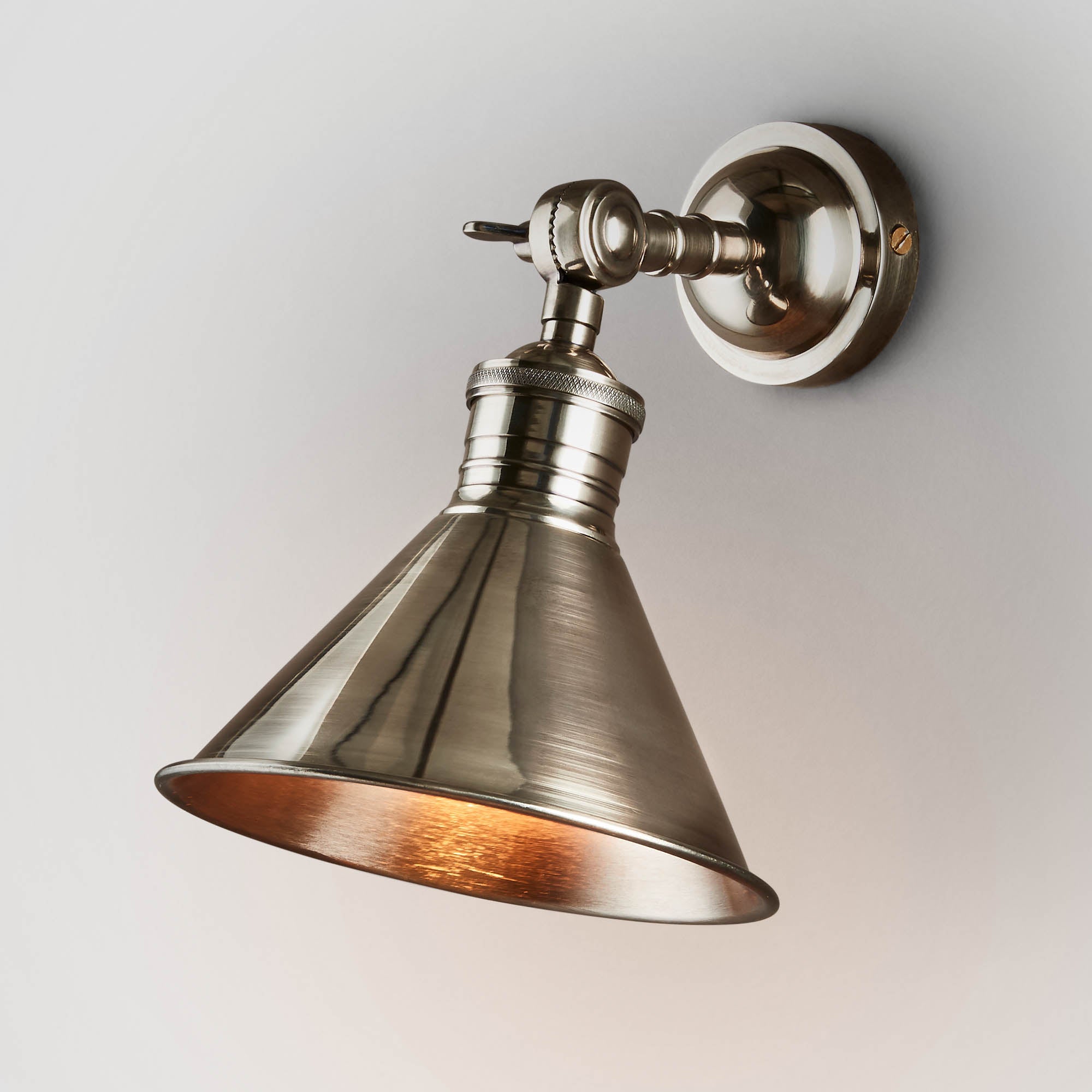 Ventura Wall Light