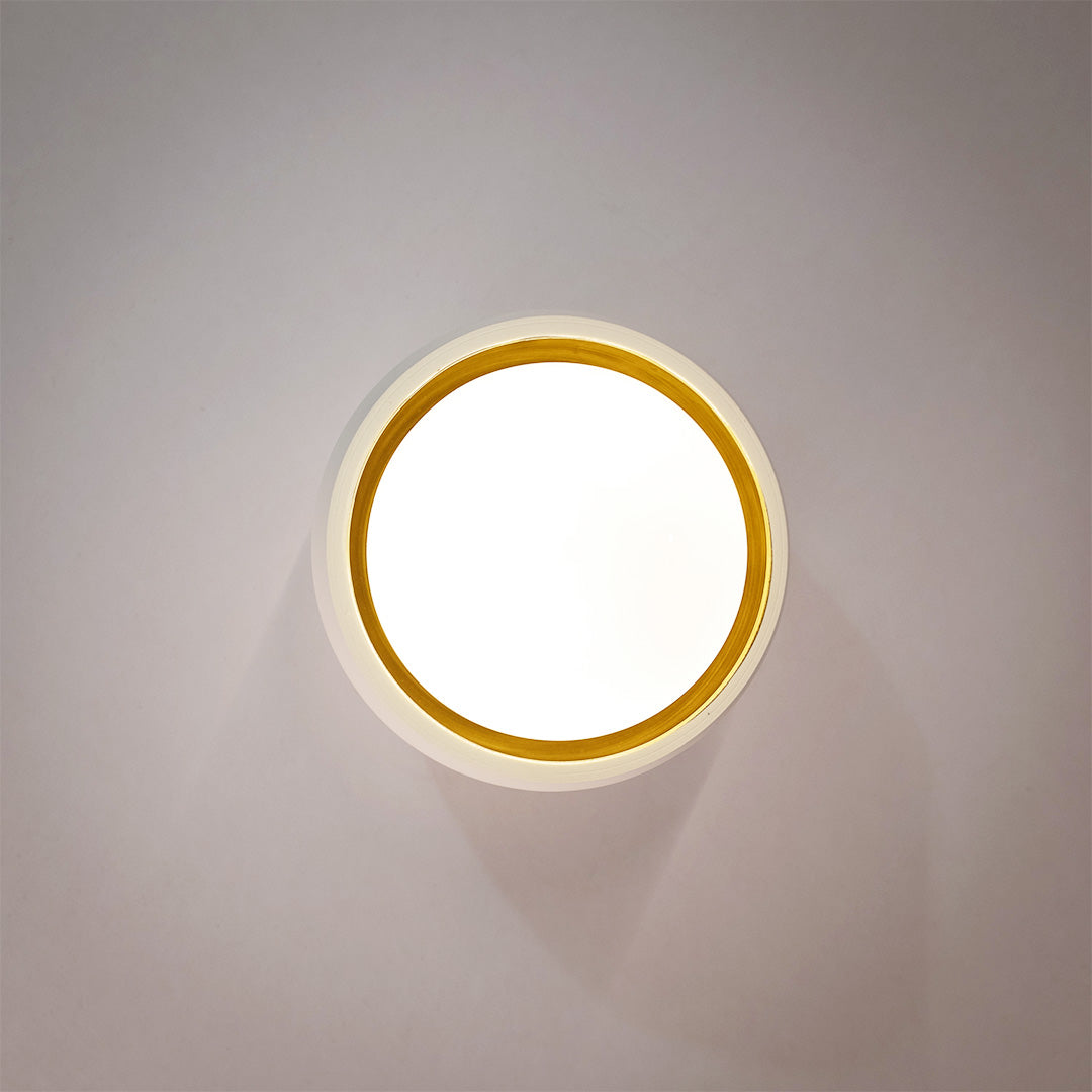 Gyro Porcelain Wall Light