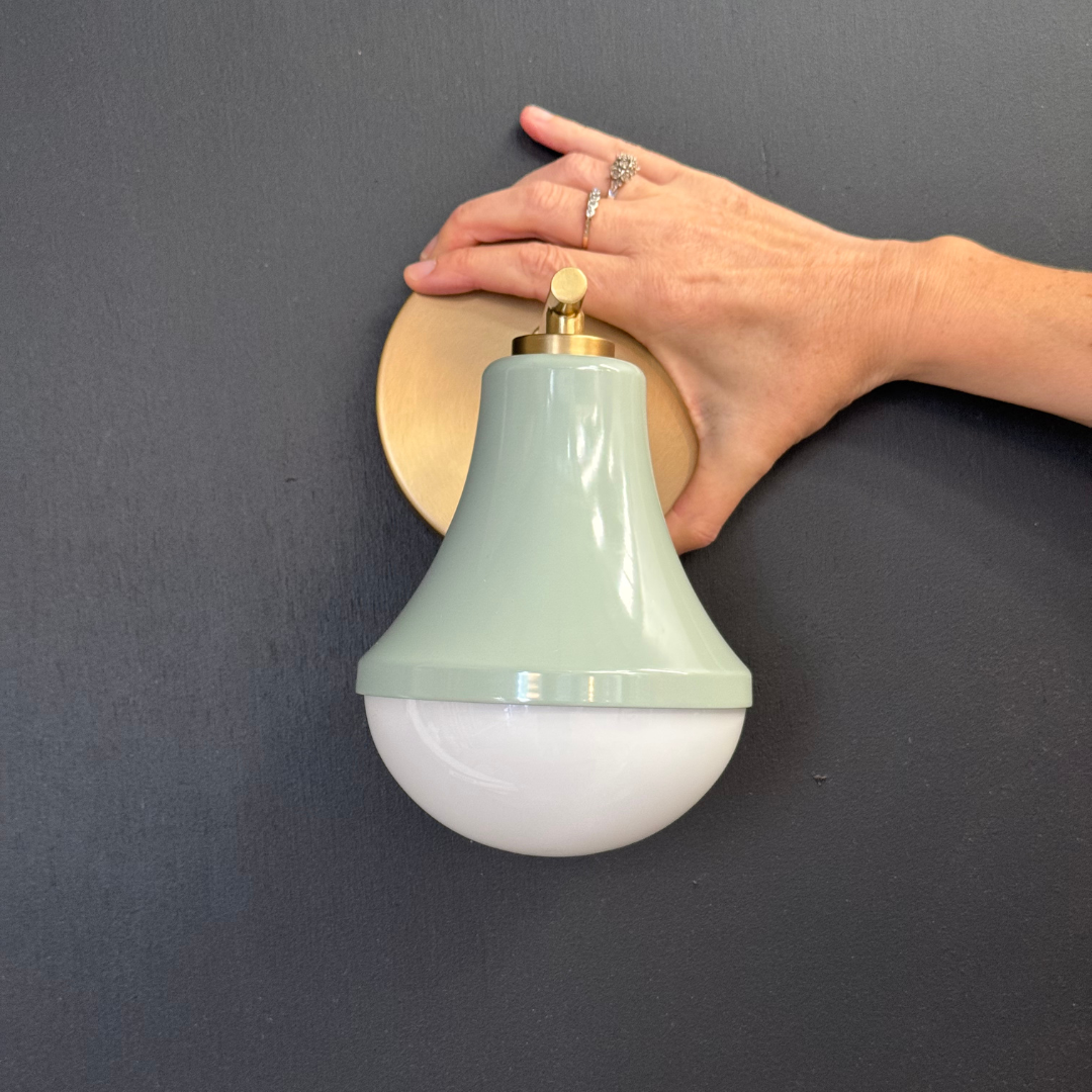 Haddie Wall Light