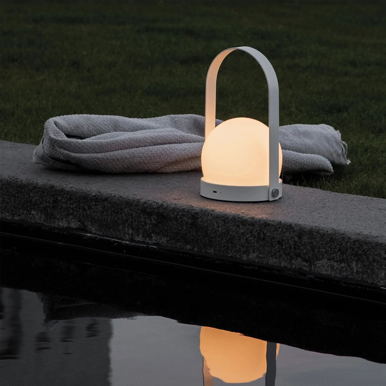 Carrie Table Lamp