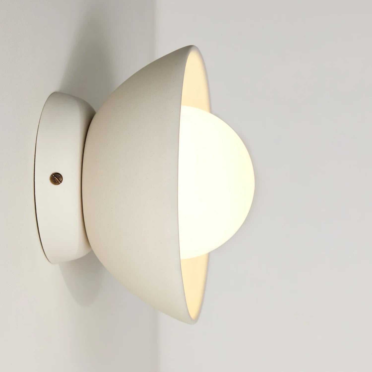 Studio Enti Mani Bell Sconce