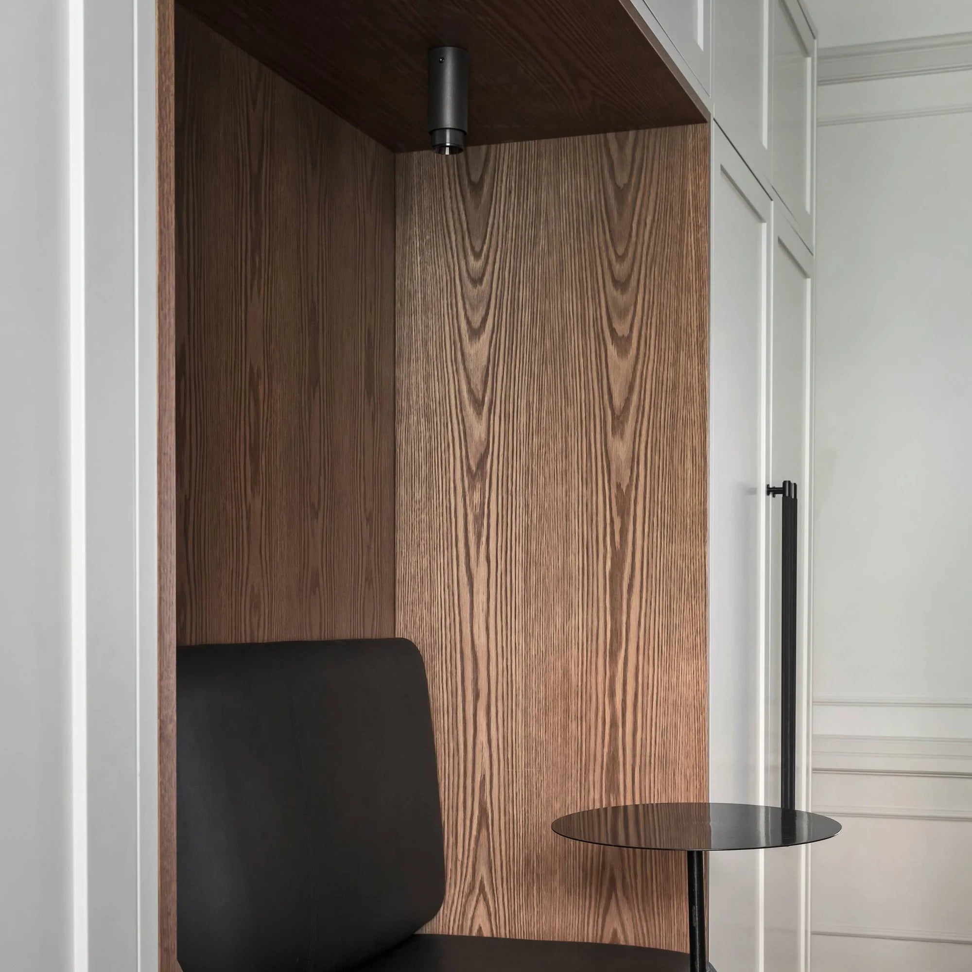 Exhaust Surface Spotlight