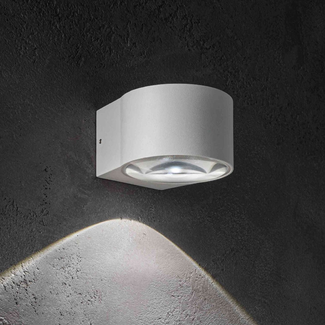 LENS OUTDOOR WALL LIGHT