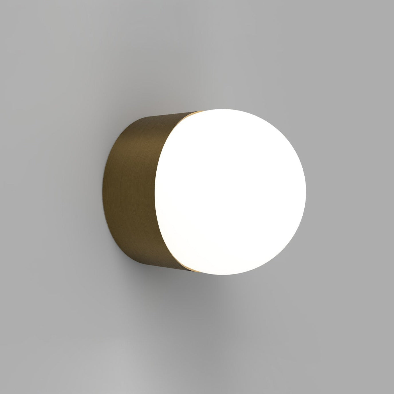 Orb Sur Wall Light