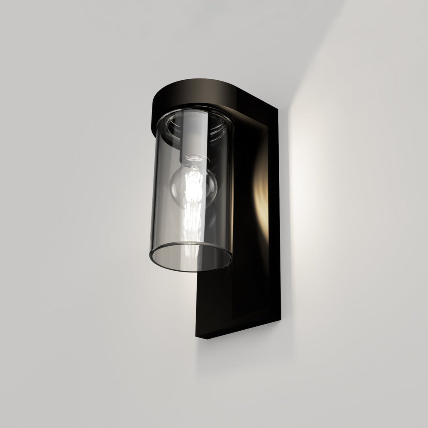 Tuva Outdoor Wall Light