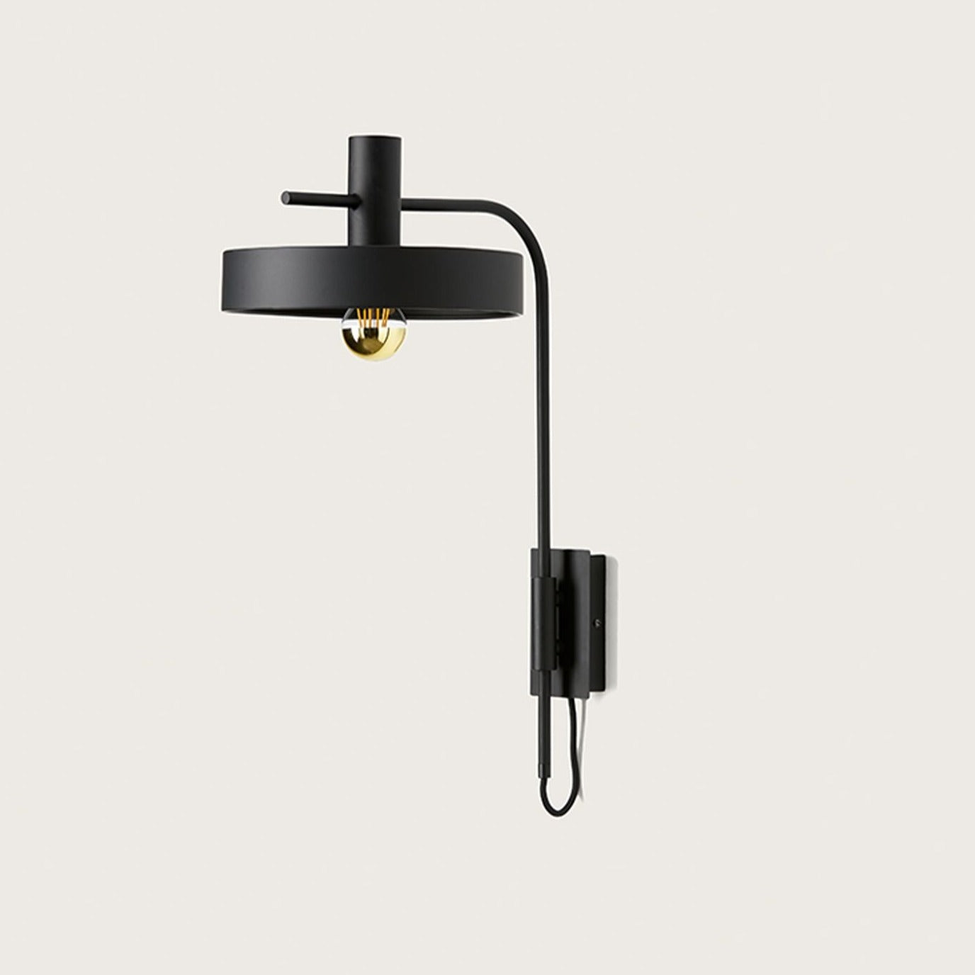 ALOA WALL LIGHT