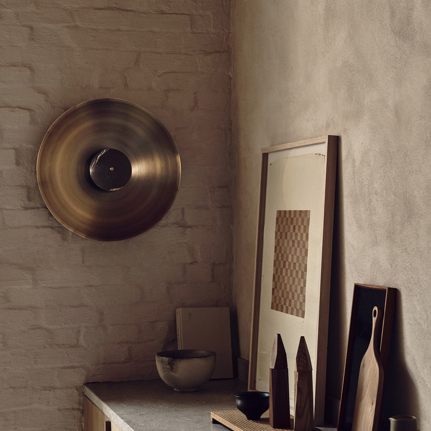 Luna Wall Light