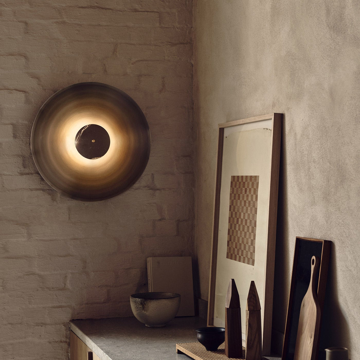 Luna Wall Light