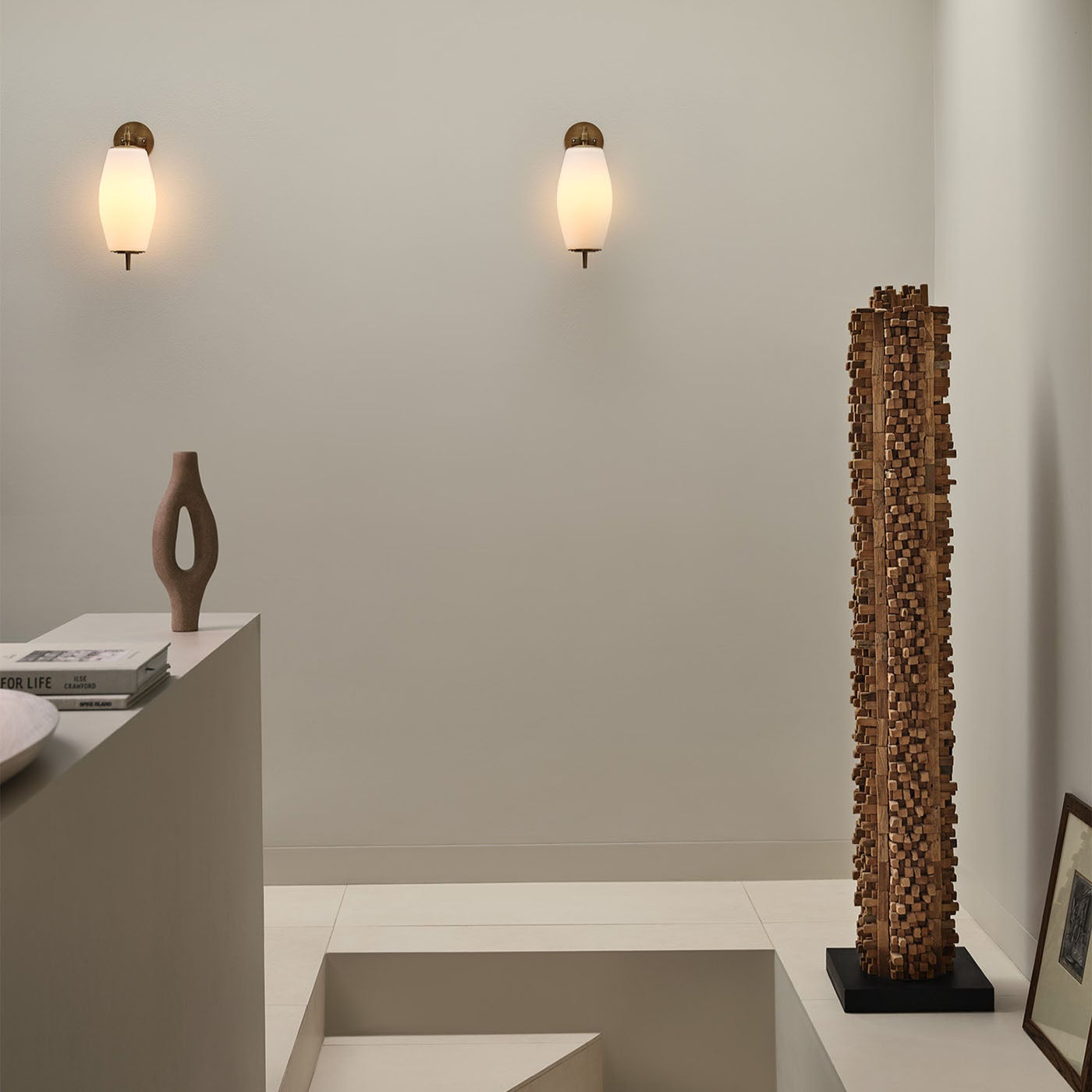 Nova Wall Light