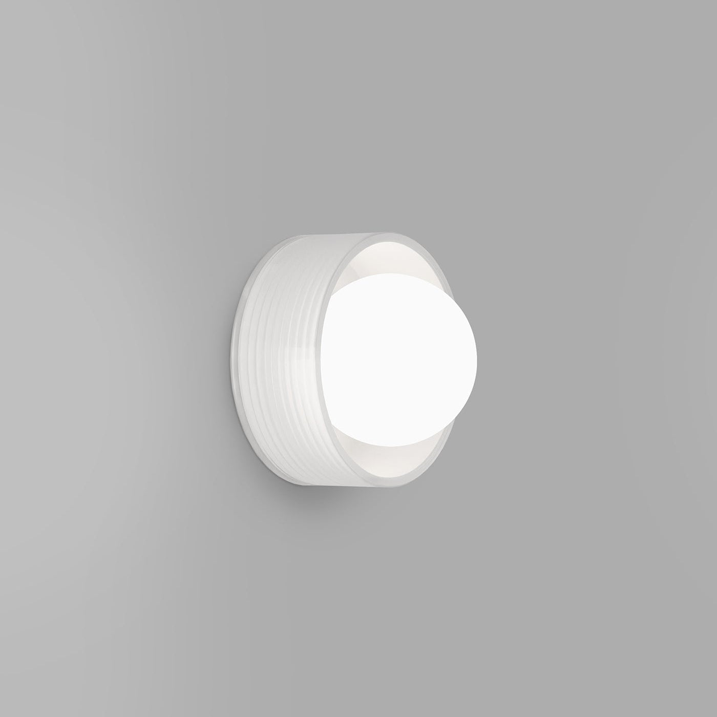 Orb Sur Ribbed Wall Light