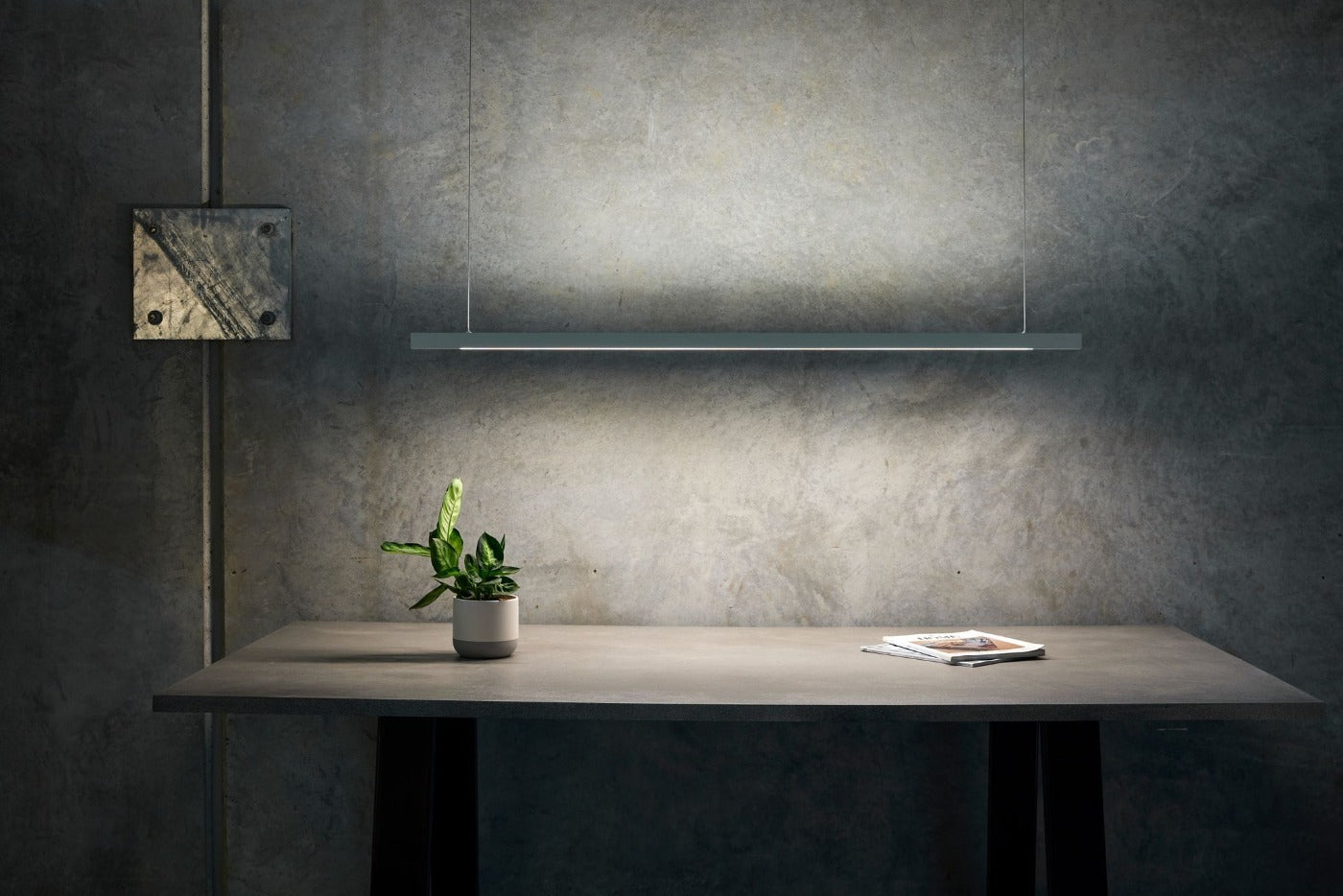 Capsühl Linear | LED Pendant | White