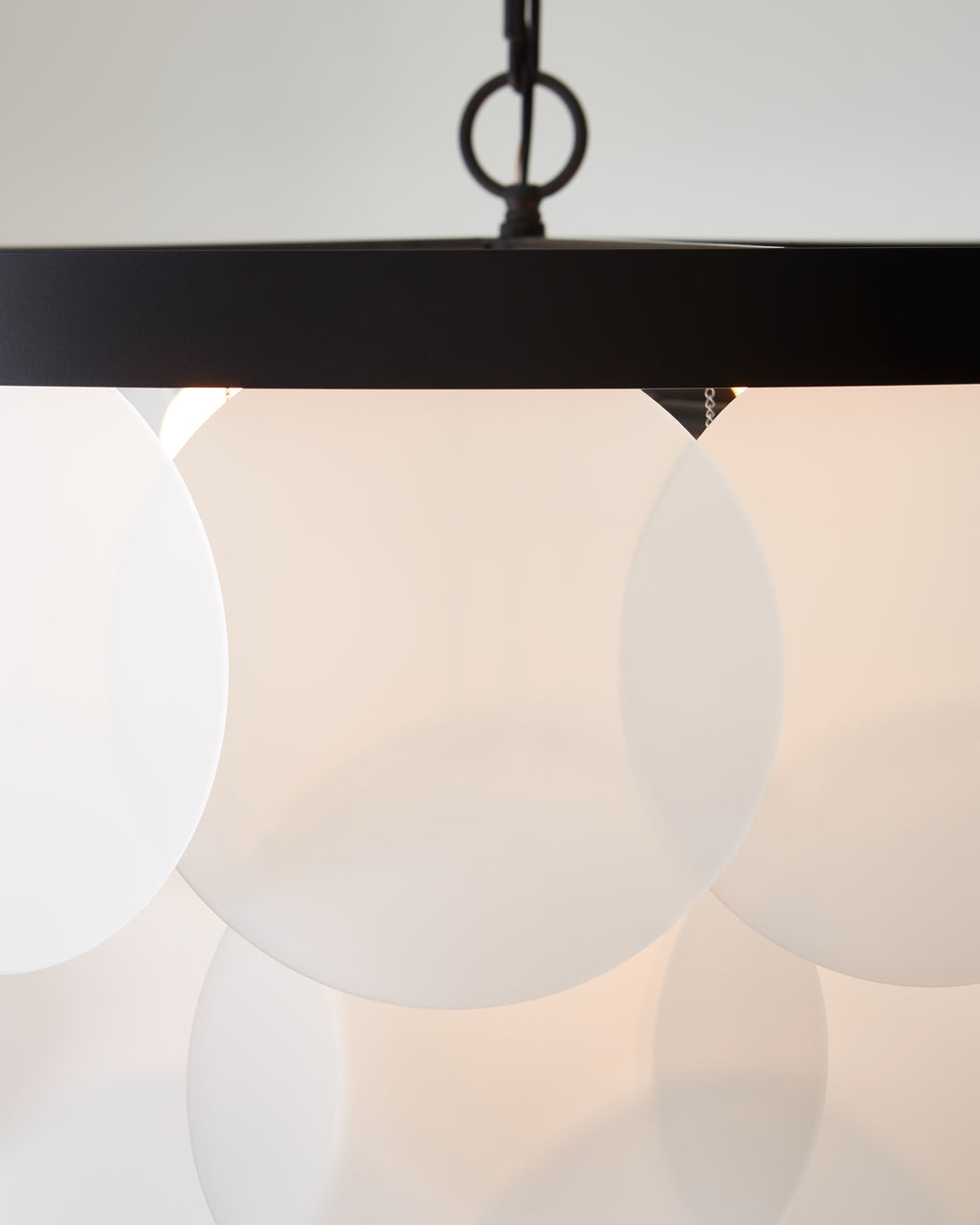 Generation Lighting SG Mellita 6L Pendant | Midnight Black | Medium