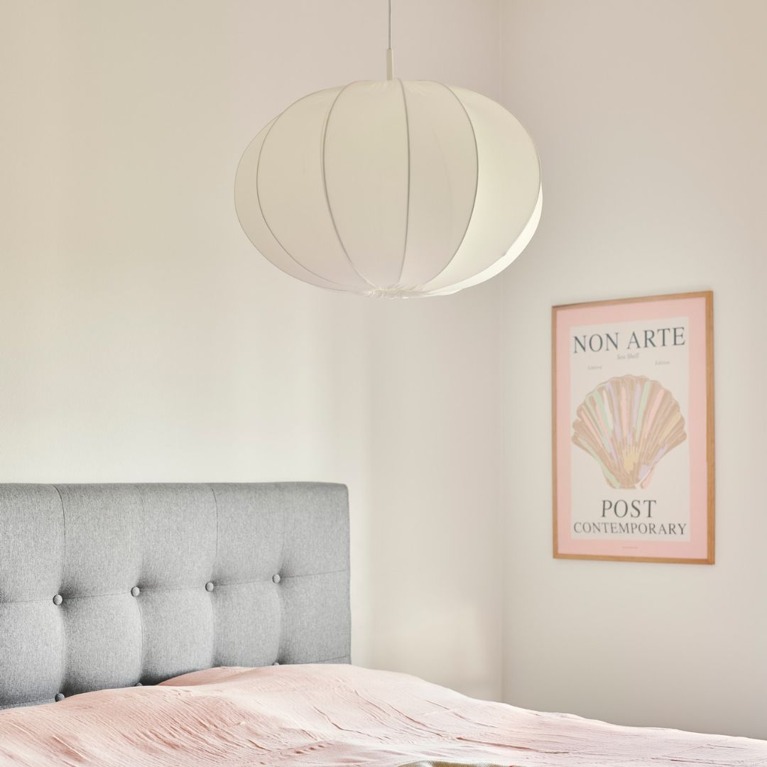 Aeron Pendant