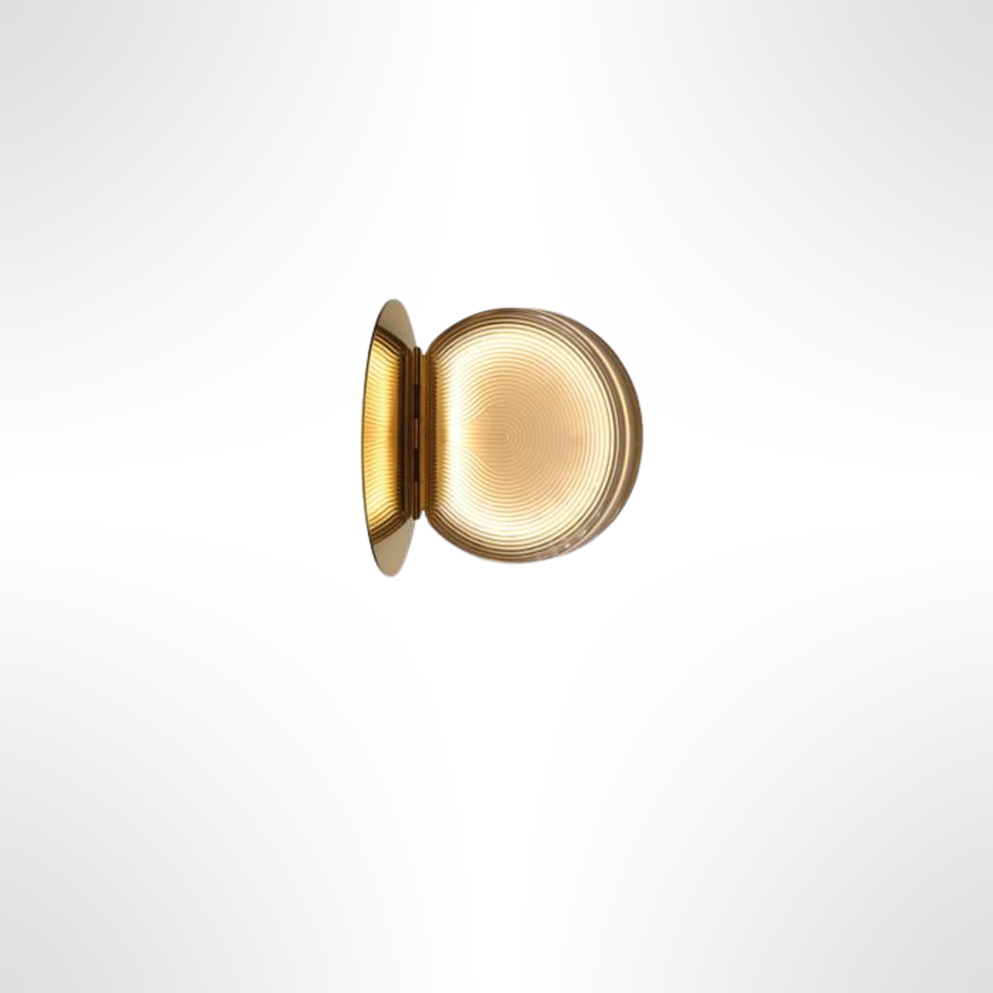 Poudrier Wall Light