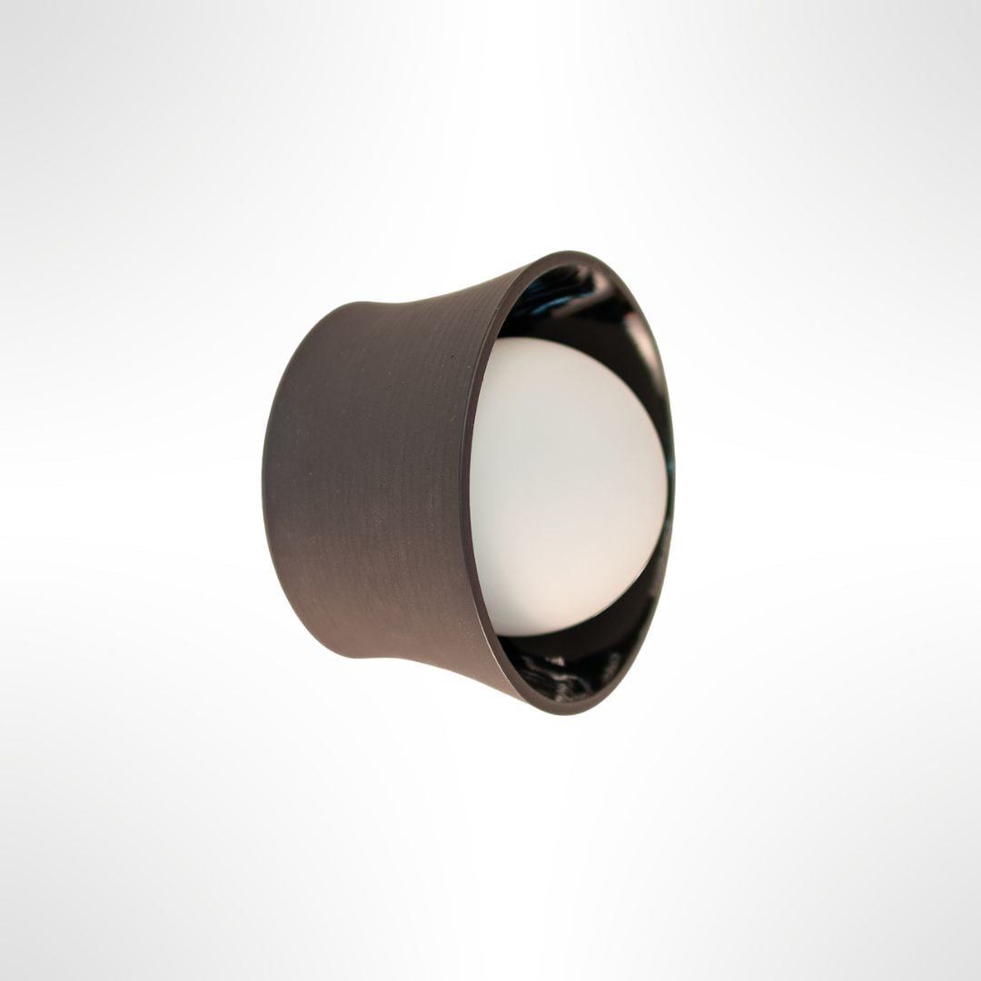 Nero Ceramic Wall Light