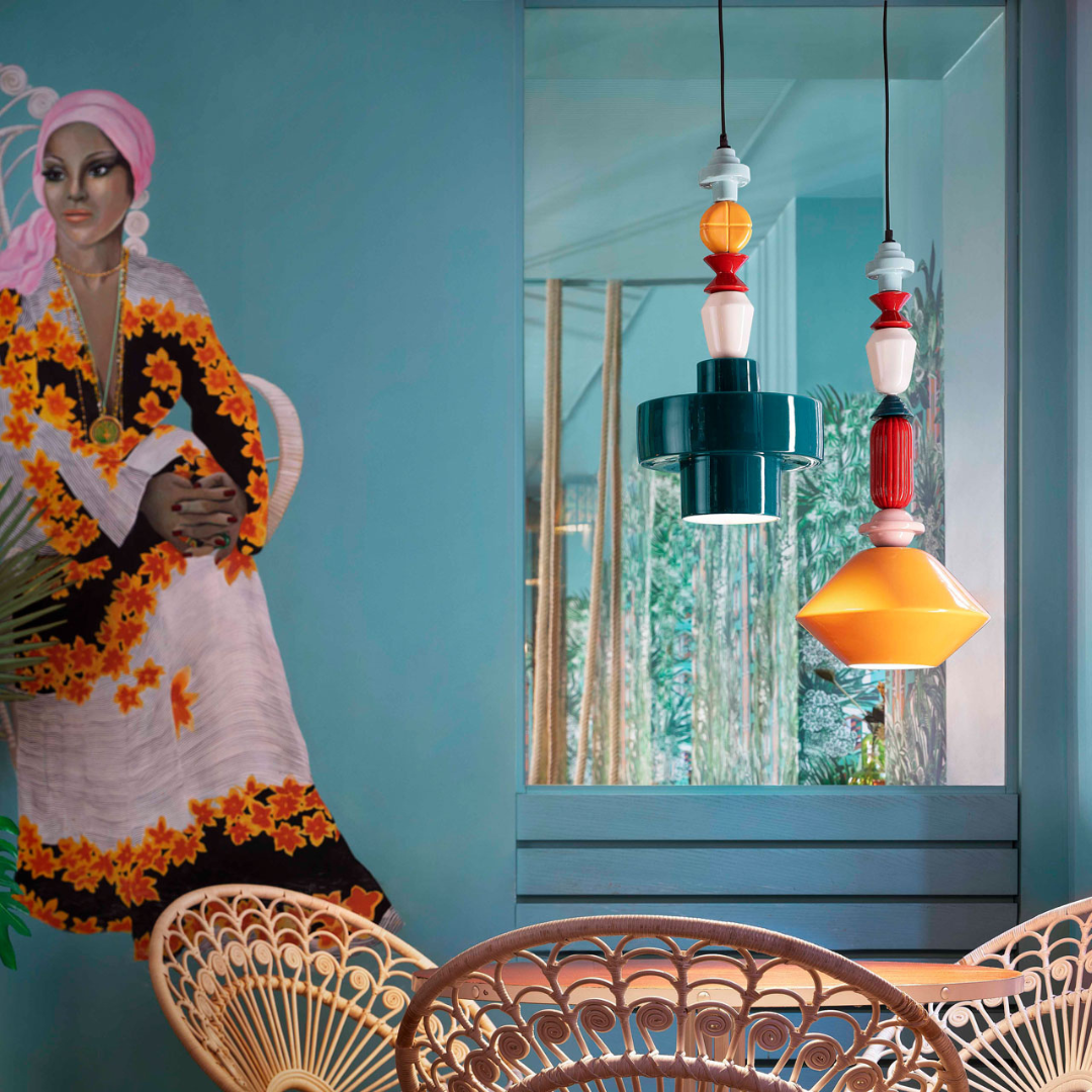 Lariat Medium Pendant