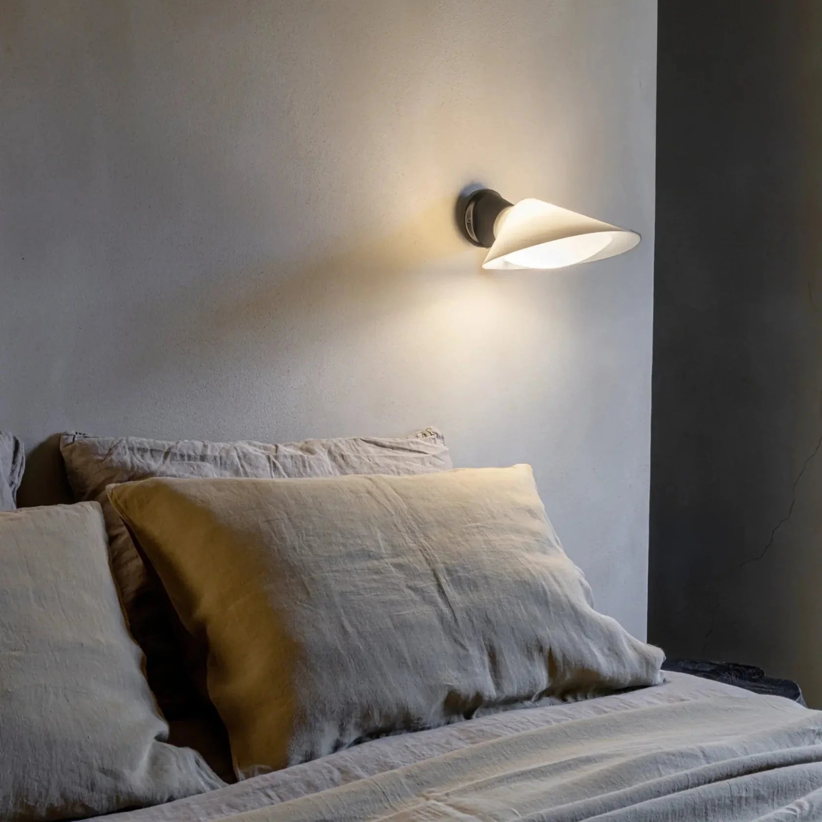 Plume Wall Light