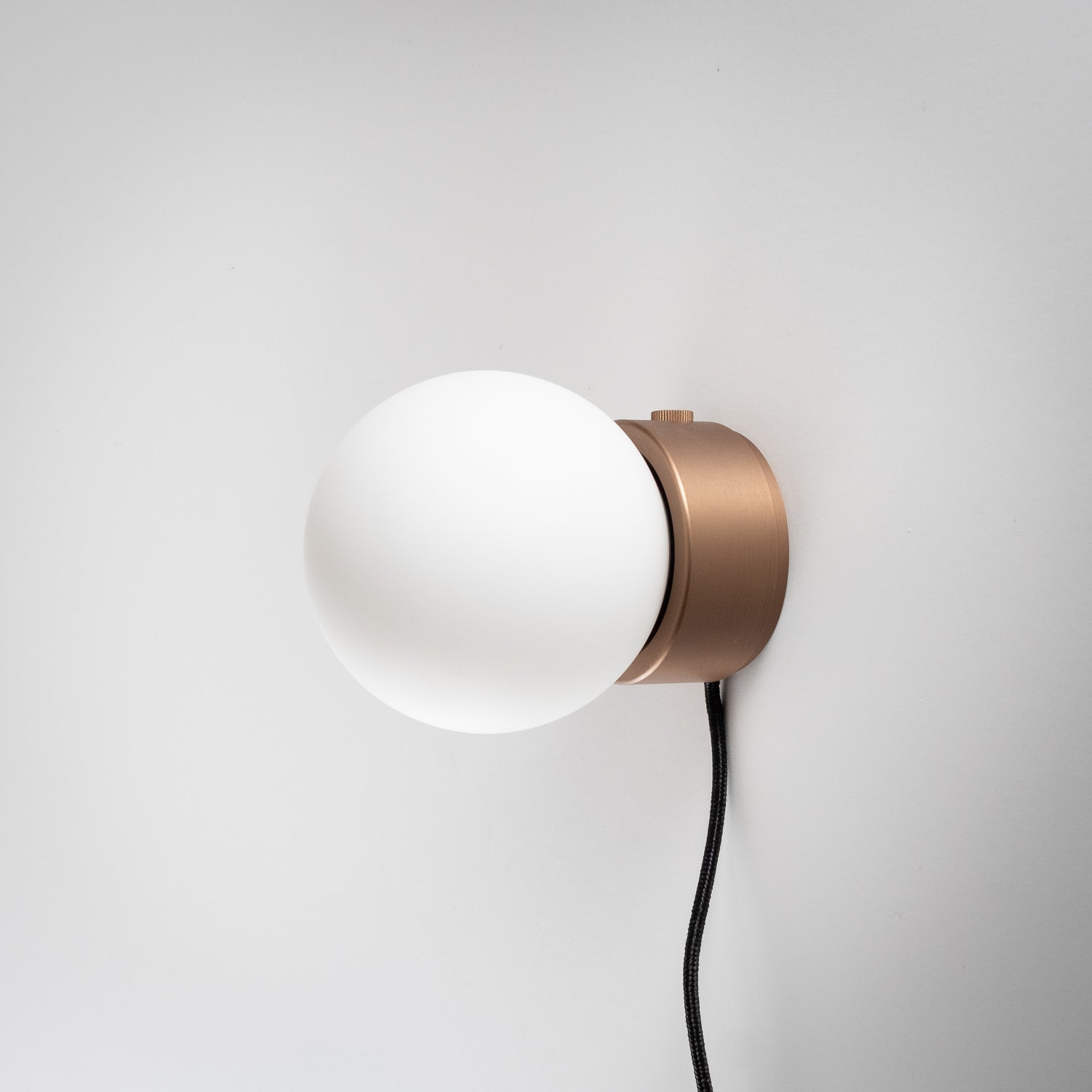 Bebe Wall Light