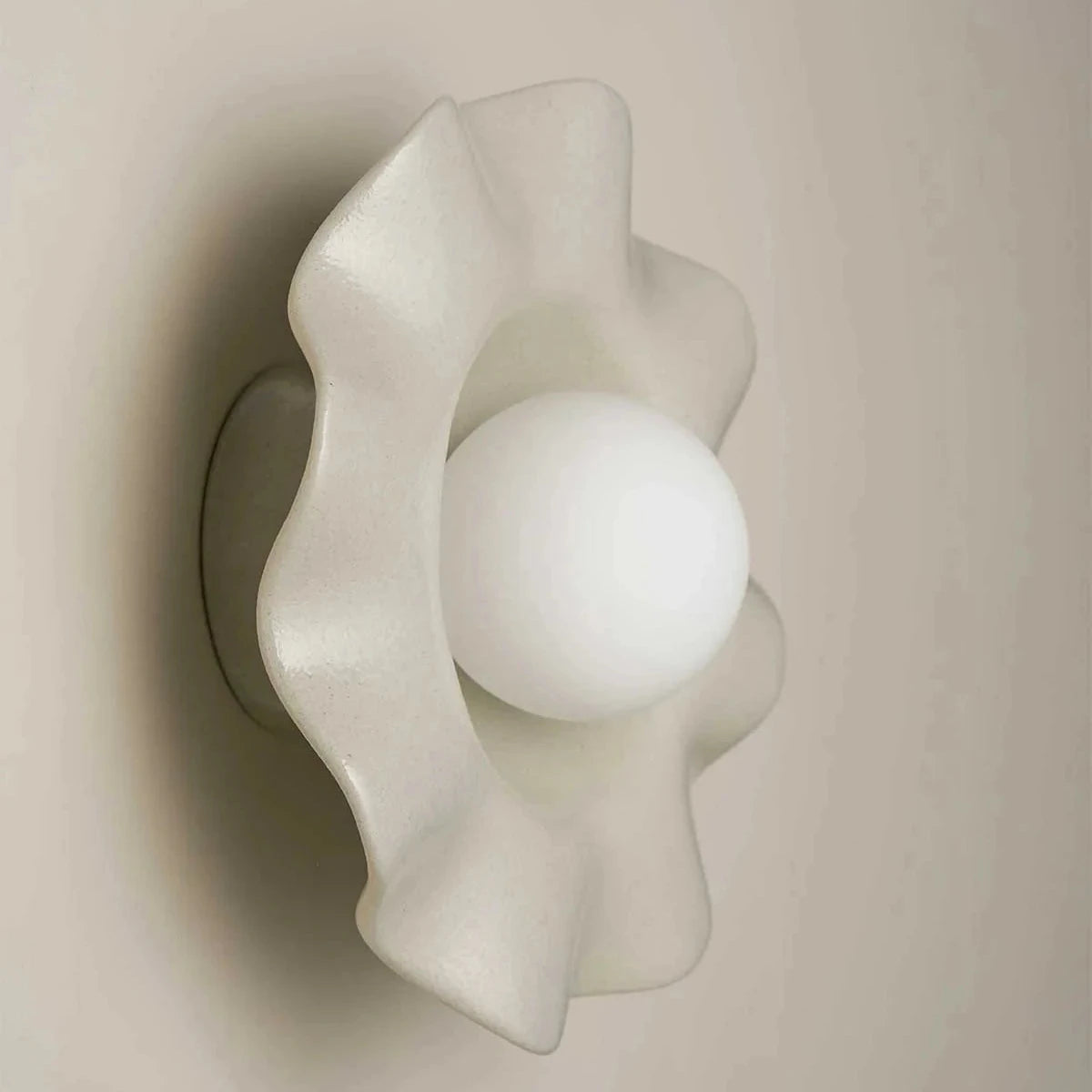 Ceramic Wall Pearl Sconce Light