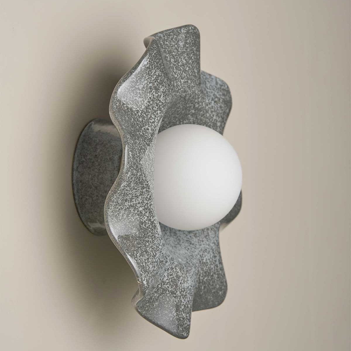 Ceramic Wall Pearl Sconce Light