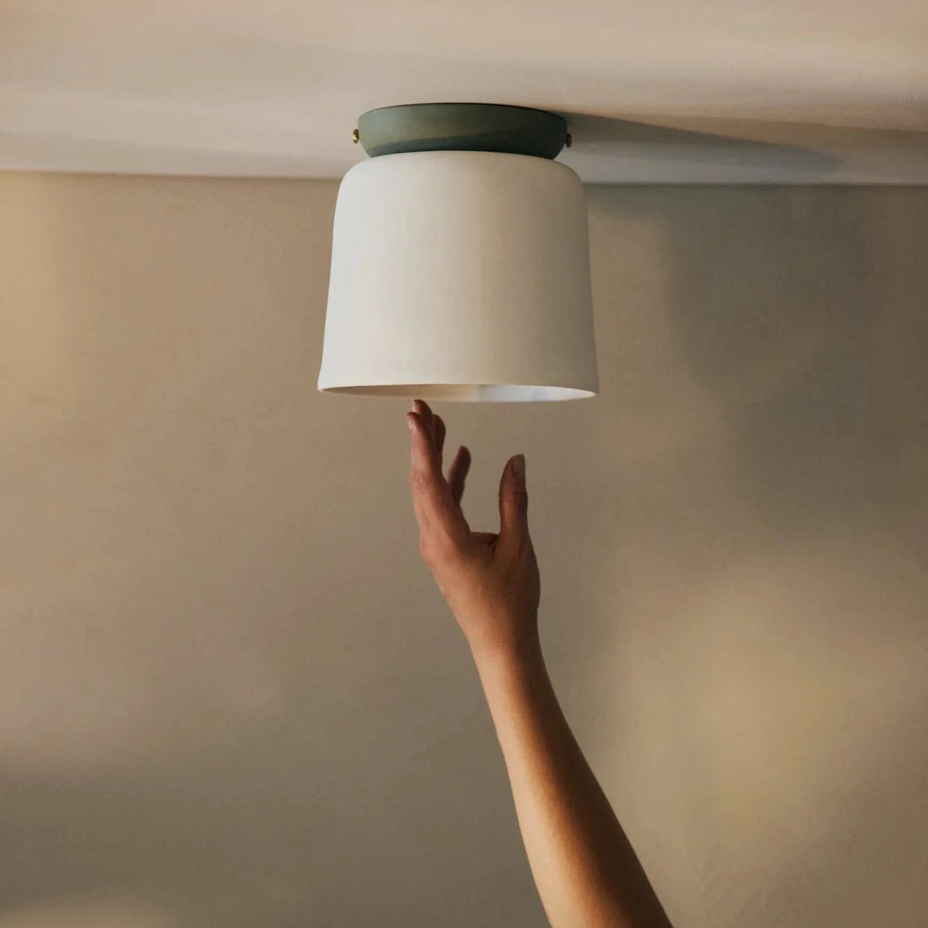 Studio Enti Dawn Ceiling Light