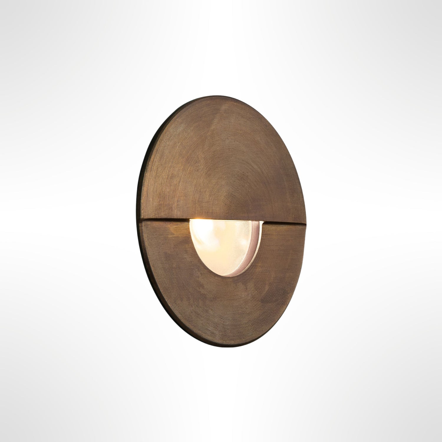 Bilby Eyelid Recessed Wall Light