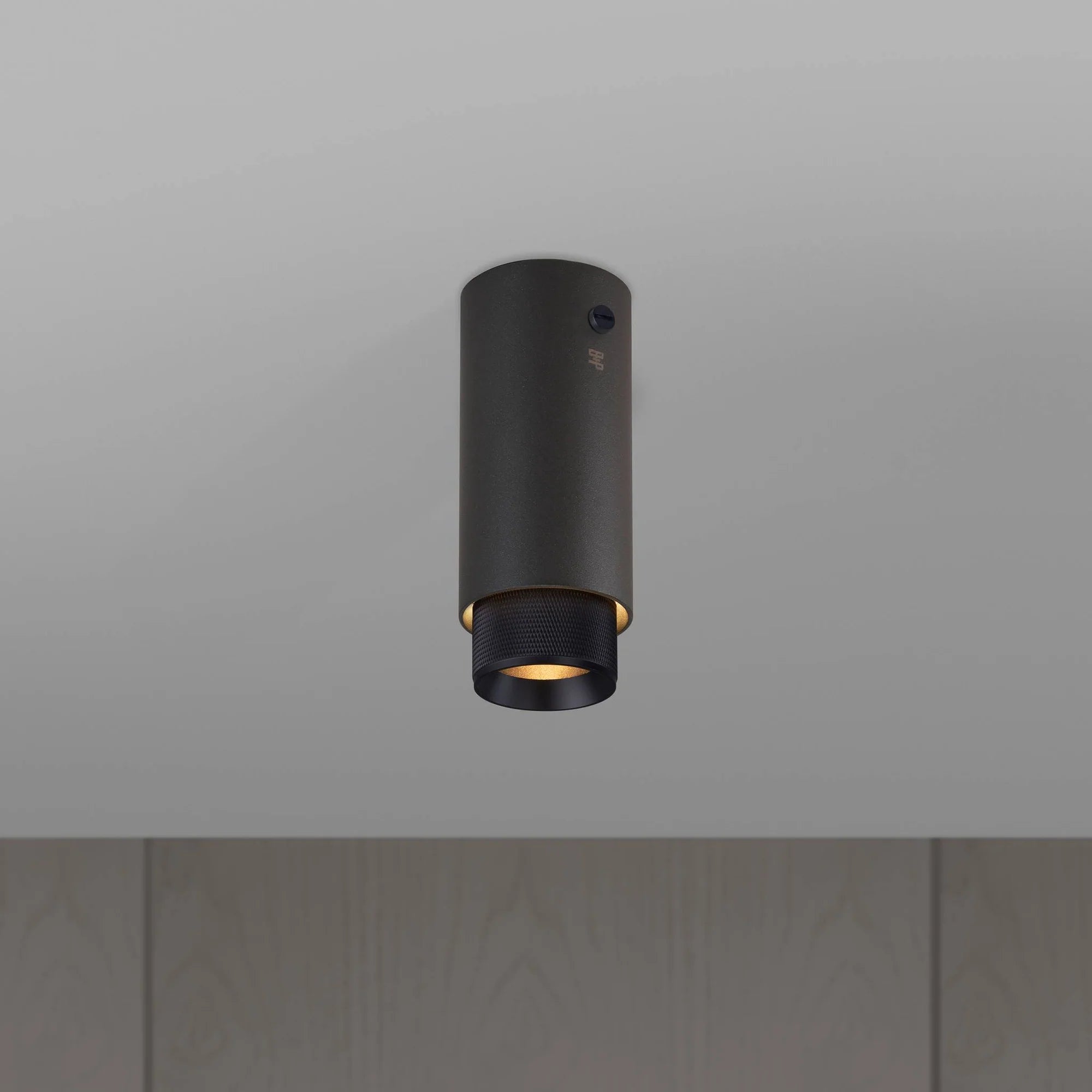 Exhaust Surface Spotlight